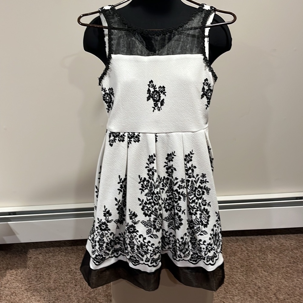 Bonnie Jean Girls Dress as 14
